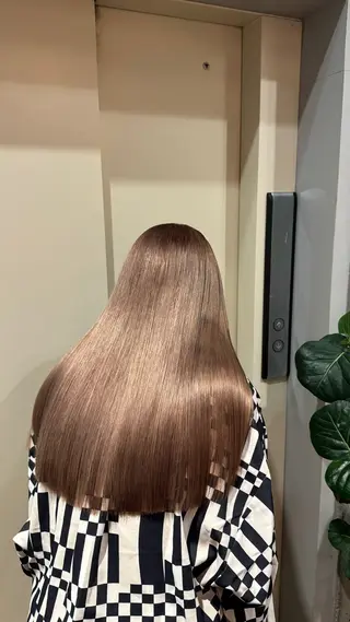 ロング カラー 高円寺/艶カラー/ レイヤーカットのヘアスタイル