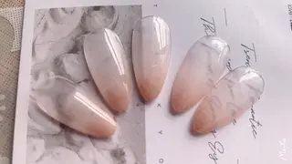 ネイル Kira Nailのネイルデザイン