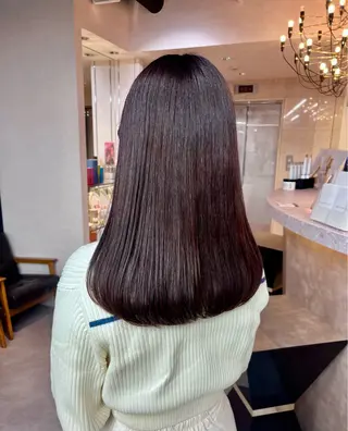 カラー み ゆのヘアスタイル