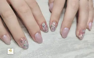 ネイル 完全予約制個室サロン Abundancesのネイルデザイン