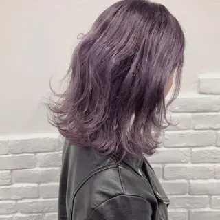 セミロング カラー パーマ ヘアアレンジ キッズ ネイル マツエク・マツパ メンズ人気NO,1 Genieジーニーのヘアスタイル