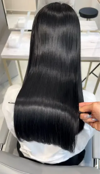 ロング カラー youres hair 髪質改善トリートメント&ヘッドスパ  新宿三丁目店【ユアーズヘア】所属・🦋透明感カラー 👑NODOKA🦋のヘアスタイル