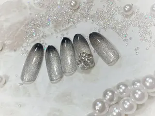 ネイル Cat's eye TOKYO 新宿店のネイルデザイン