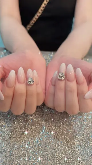 ネイル wooone所属・鶴橋wooone nail.rieのネイルデザイン