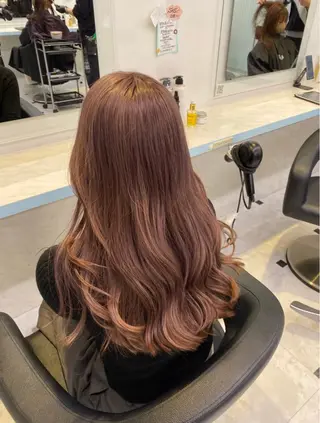 ロング カラー 🩷モテ髪&透明感 🩷ミルクティー🩷のヘアスタイル