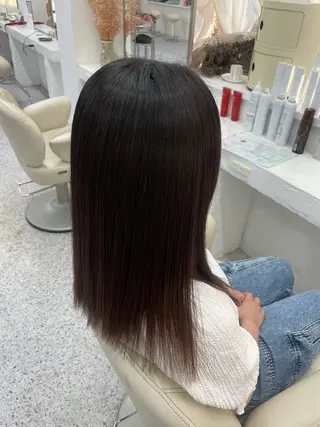 ミディアム LOMARLIE🫧 CHISEのヘアスタイル