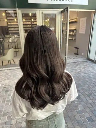 ロング カラー 顔周り似合わせ・巻け るレイヤー水谷航大のヘアスタイル