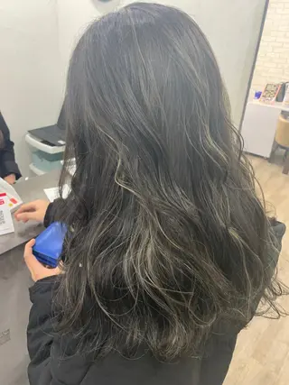 ロング カラー 🎀モテ髪ミルクティ ー🎀yasunaのヘアスタイル