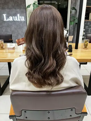 ロング カラー 🦔Laulu 菅原綾乃のヘアスタイル