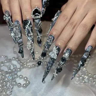 ロング mionail 難波店のネイルデザイン