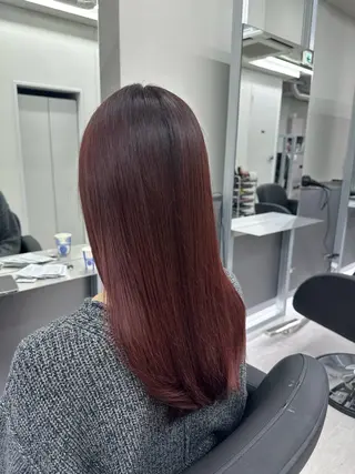 ロング クラタタケアキ /透明感カラーのヘアスタイル