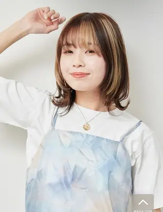 ショート MOLLASALON 浅香山店所属・ツジ モモカのヘアスタイル