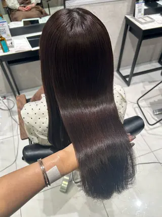 セミロング カラー 透明感カラー💙 束感まつげ🪼海月のヘアスタイル