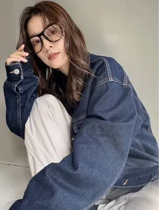 ミディアム レイヤーカット 🪐REIKAのヘアスタイル