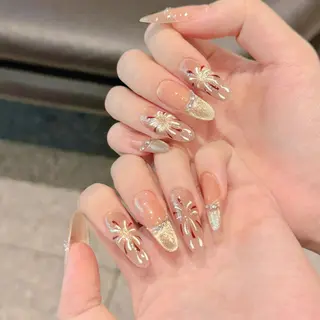 ネイル Kiki 🪐のネイルデザイン