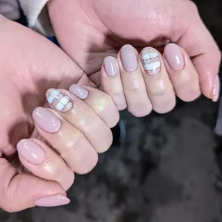 ネイル ナリタ・ マミのネイルデザイン