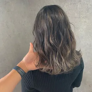 ミディアム R/🤎 パーマ&ブリーチ🔥のヘアスタイル