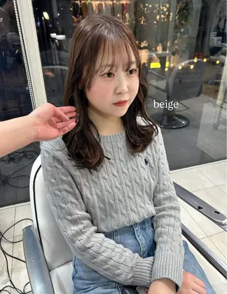 セミロング カラー ありむらもえ/ 透明感カラーのヘアスタイル