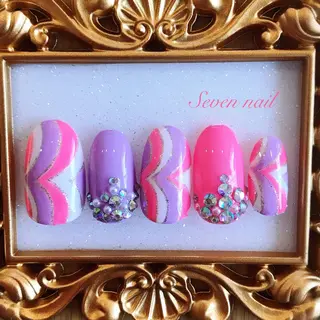 ネイル 名倉 なな子のネイルデザイン