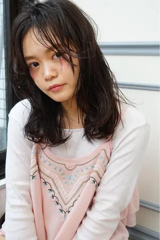 ミディアム カラー 🌿椿 夢来🌿のヘアスタイル