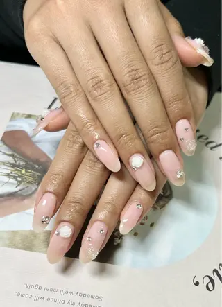 ネイル コウ ヨウのネイルデザイン