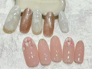 ネイル 高尾 梨花のネイルデザイン