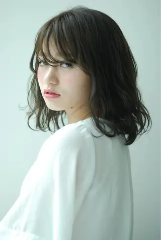 ミディアム ショート ボブ 梅田 木戸健人のヘアスタイル