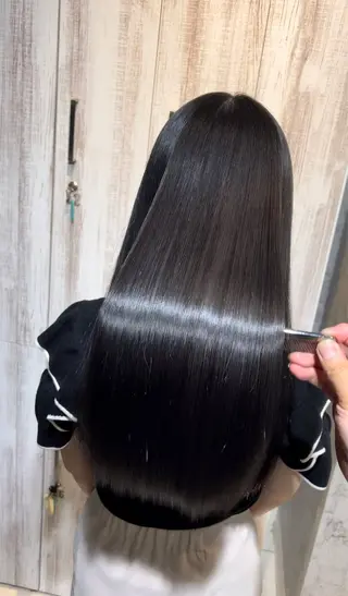 ロング 縮毛矯正✨️レイヤー クボタリョウのヘアスタイル