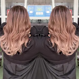 セミロング カラー cherie所属・バレイヤージュ/ ハイライト/大内格のヘアスタイル