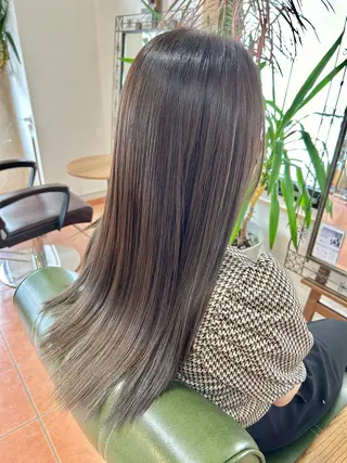 ロング カラー 石井 佑樹のヘアスタイル