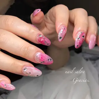 ネイル Gracias. rieのネイルデザイン