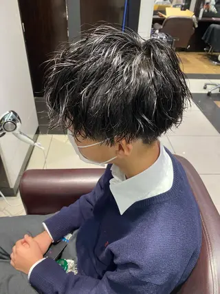 ショート パーマ メンズ 酸スト/フェザー パーマ/三谷海斗のヘアスタイル