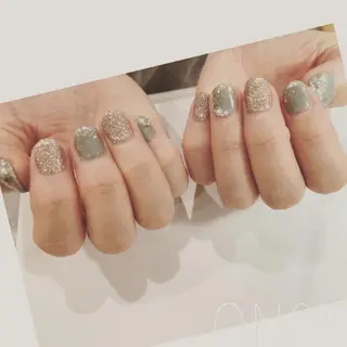 ネイル 園 寛子 （ネイリスト）のネイルデザイン