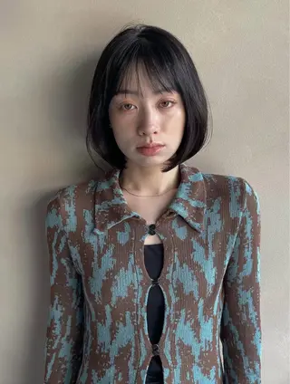ショート TERU ADACHIのヘアスタイル
