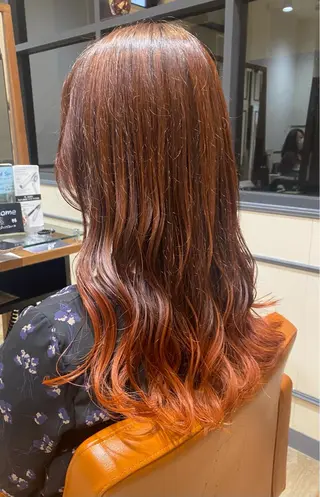 カラー 須藤 向日葵のヘアスタイル