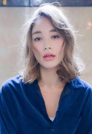 セミロング カラー hao所属・西山 頌太のヘアスタイル