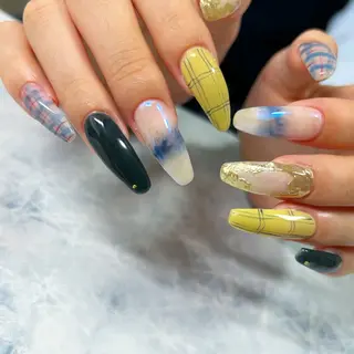 ネイル Laki nailのネイルデザイン