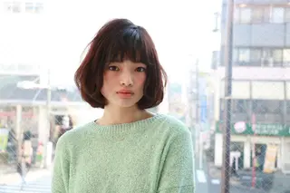 ミディアム 小林 永佳のヘアスタイル