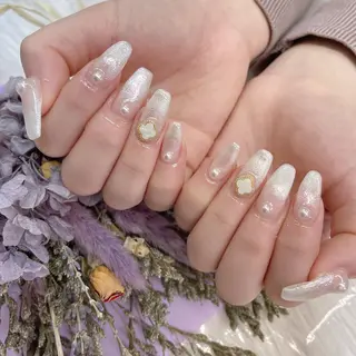 ネイル 🦋ネイルサロン ブラン🌈ゆりのネイルデザイン