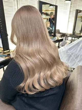 セミロング 山影✨バレイヤージュ ハイライト✨メンズ◎のヘアスタイル