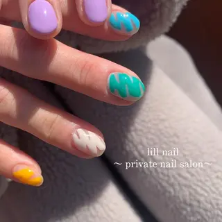 ミディアム pllia beautyのネイルデザイン