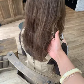 セミロング カラー レイヤー/顔周り /AKARIのヘアスタイル