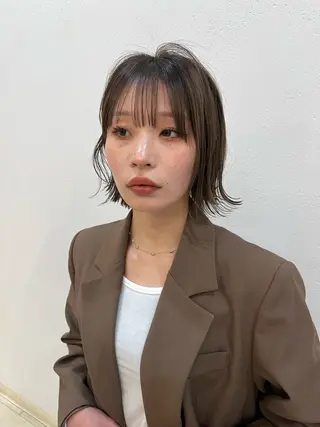 ショート ボブカット 透明感カラー縮毛矯正のヘアスタイル