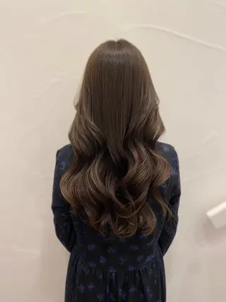 ロング カラー Ash中目黒店 榊間茜のヘアスタイル