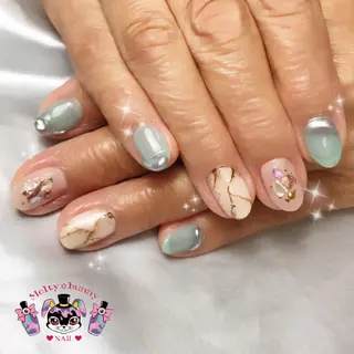 ネイル 深爪を断らない スカルプ高評価店のネイルデザイン