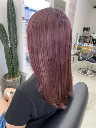 カラー MEMENTO所属・MEMENTO YUZUのヘアスタイル