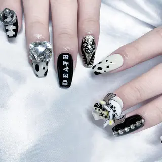 ミディアム カラー ヘアアレンジ キッズ ネイル マツエク・マツパ アイブロウ ⛓Miyu ⛓のネイルデザイン