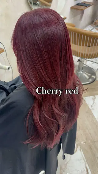 ロング Lond damask Rose所属・白滝 心音のヘアスタイル