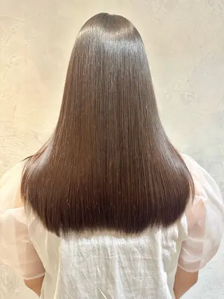 ロング 髪質改善ストレート アオヤギのヘアスタイル