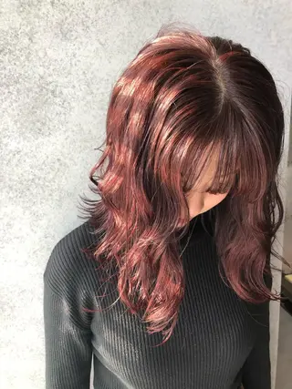 ミディアム カラー Minami🩵 新宿のヘアスタイル